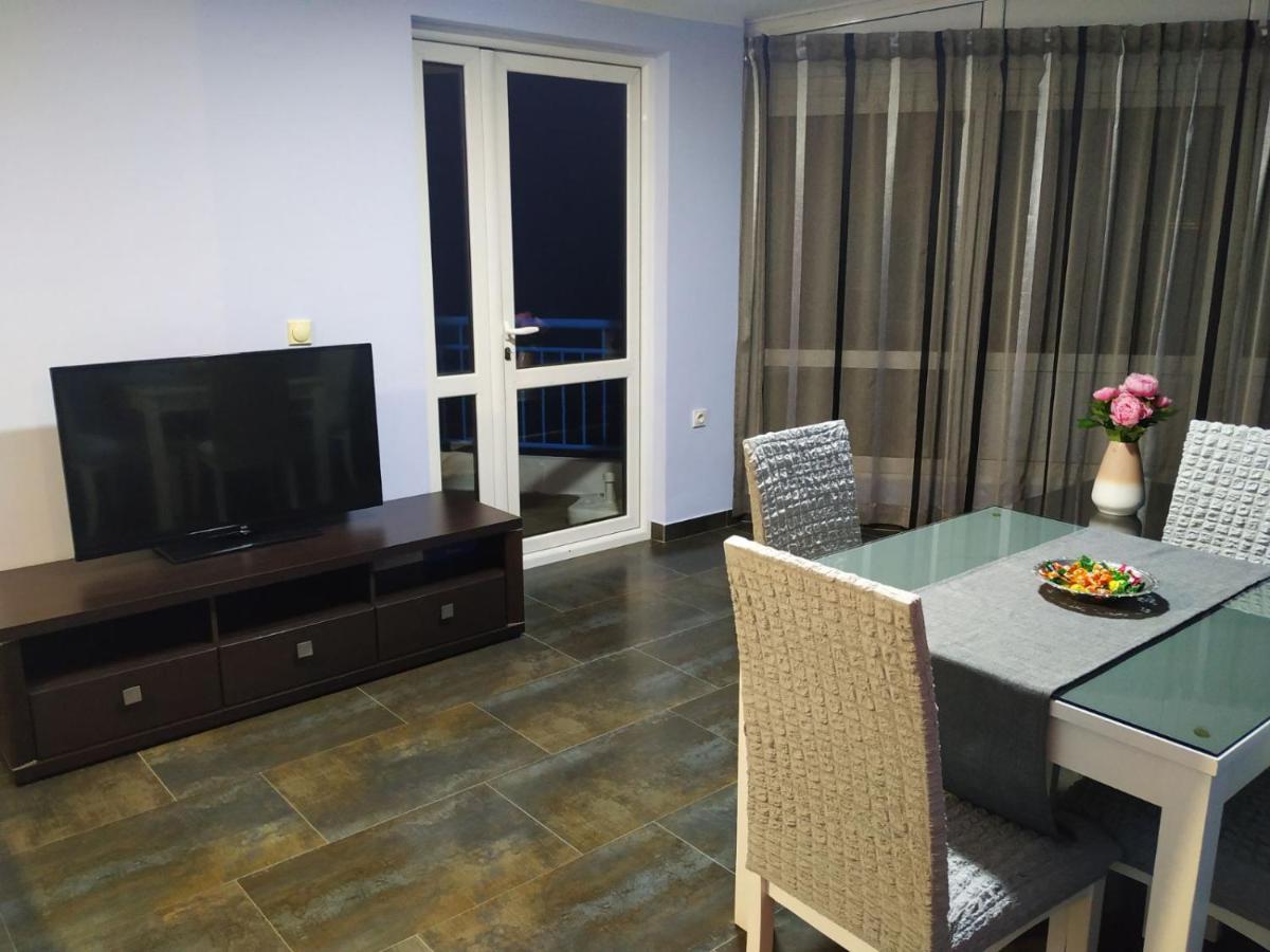 Apartmani Orange Dreams Sutomore Bagian luar foto