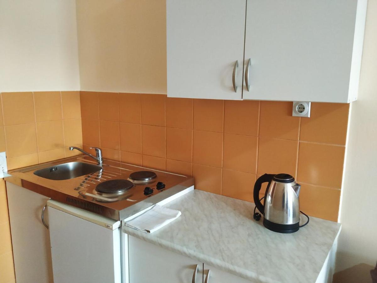 Apartmani Orange Dreams Sutomore Bagian luar foto